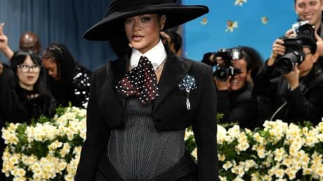 Dritte Schwangerschaft: Rihanna kommt mit Babybauch zur Met-Gala