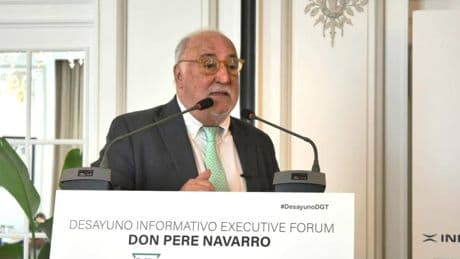 Pere Navarro, director de la DGT, ante la falta de examinadores: “La solución fácil es bajar el nivel de exigencia y aprobar al 70% de aspirantes en la primera convocatoria, pero no vamos hacerlo”