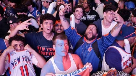 Der Papst als Glücksbringer?: New York Knicks träumen vom Titel in der NBA
