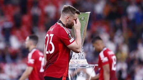 El Manchester United se desploma en Bolsa tras quedarse fuera de la Champions: 100 millones en juego