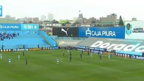 Un terremoto de 6.1 obliga a detener el juego en pleno partido de Liga en Perú