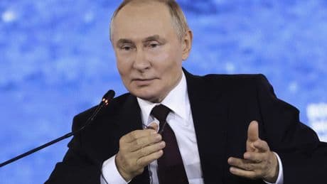 Krieg in der Ukraine: Westliche Truppen laut Putin „legitimes Ziel“