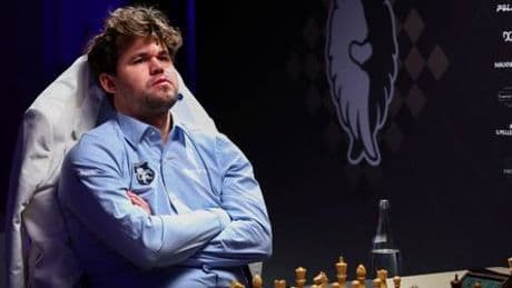 Schach: Magnus Carlsen gewinnt Freestyle-Chess-Turnier in Paris