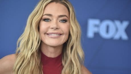 Ehemann muss 100 Meter Abstand zu Denise Richards halten