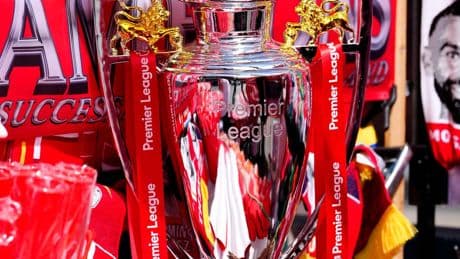 Liverpool legend to make emotional Anfield return for trophy celebration