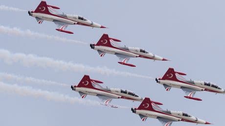 TEKNOFEST KKTC'de üçüncü gün heyecanı! Türk Yıldızları hayran bıraktı