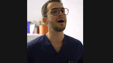 José Manuel Felices, médico: “Para la salud de los hombres, orinar sentado significa vaciar mejor”