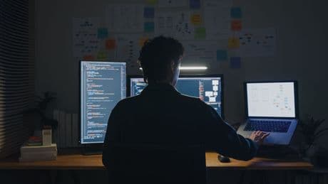 Als we studenten behandelen als robots, gaan ze robots gebruiken