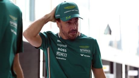 El monumental cabreo de Alonso con Aston Martin: &quot;Teníamos que haber luchado con Hamilton&quot;