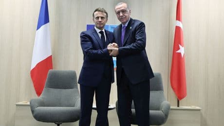 Erdoğan'dan Macron'a Filistin tebriki