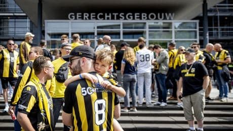 Vitessefans en clubiconen verzamelen zich in Utrecht voor kort geding