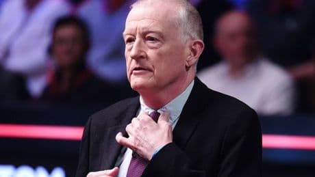 Steve Davis was left stunned by Queen Elizabeth's five-word comment he wasn't expecting