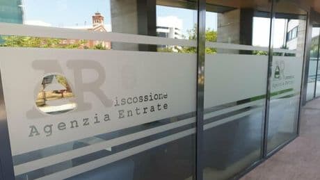 Concorso Agenzia delle Entrate 2025, domande entro l'11 agosto: 2.700 posti a tempo indeterminato. Requisiti e bando
