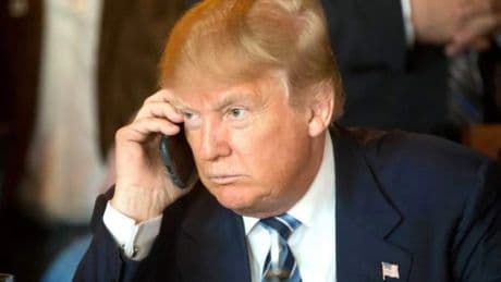 Trump lanza su propio smartphone: así es T1, un móvil &quot;elegante, dorado y construido en EEUU&quot;