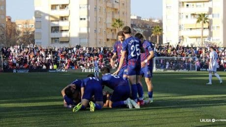 El Eldense desciende a Primera RFEF tras empatar con el Racing
