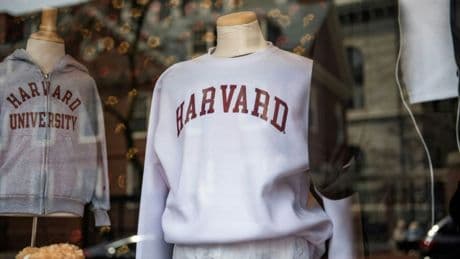 US-Richterin kippt vorerst Verbot zur Aufnahme ausländischer Studenten in Harvard