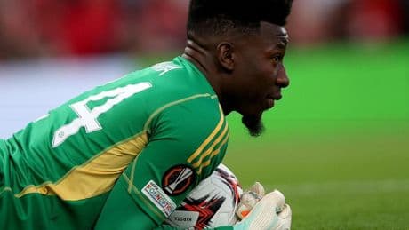 ’Peperdure Lambo oud-Ajacied Onana in beslag genomen: keeper vergat auto te verzekeren’