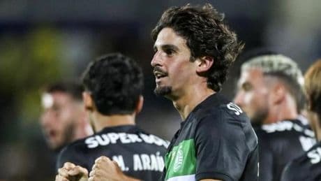 Las 'palancas' por ex jugadores del Barça no se concretan