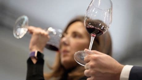El alcohol ya provoca el 30% de los casos de cáncer de hígado (y este estudio lo confirma)