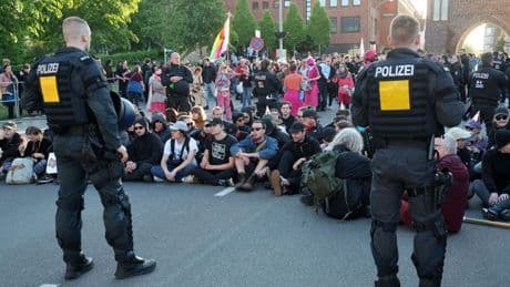 Polizeieinsätze: Polizeipräsident: Polizei spürt Polarisierung auf der Straße