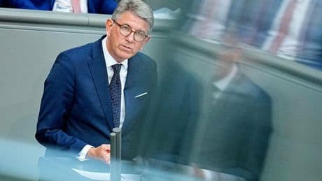 Digitalsteuer: Weimer plädiert für Digitalabgabe – Droht nun eine weitere Eskalation im Streit mit Washington?