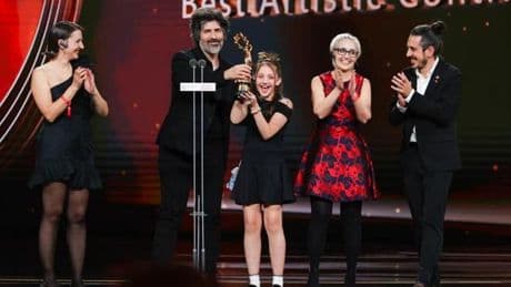 El cine en español brilla en Beijing con "El mensaje"