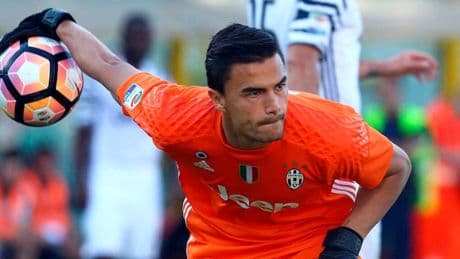 Lo ricordate? Pu&ograve; tornare alla Juve per fare il vice Di Gregorio. Perin in uscita