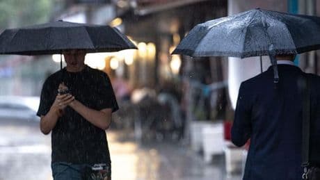 Meteoroloji'nin İstanbul'daki yağış beklentisi değişti | İşte sağanağın etkili olacağı tarih