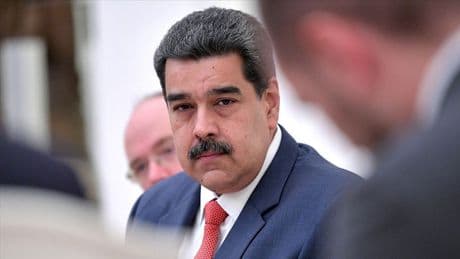 Maduro: Trump'ın ellerini kana bulamak istiyorlar