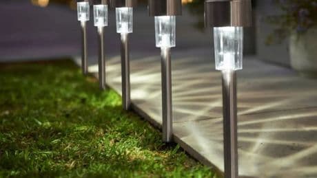 Lidl shoppers rush to pick up 89p lights perfect for a budget garden makeover this summer
