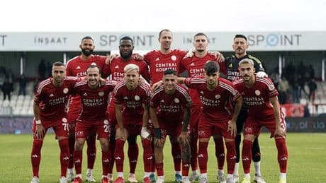 Ümraniyespor, 7 oyuncusuyla yeni sözleşme imzaladı