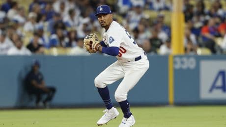 Hernández: Everyone can stop wondering. Mookie Betts isn't moving back to right field