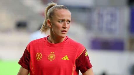 Lea Schüller bestätigt Beziehung mit EM-Spielerin Piemonte