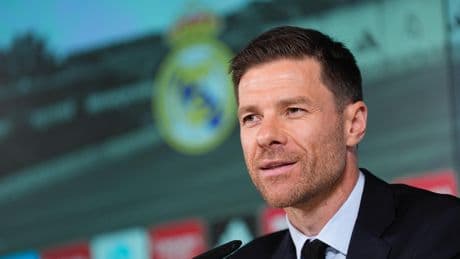 Xabi Alonso: el regreso del hijo que subraya los libros
