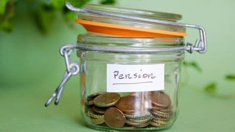 Almost half of flexible pension payments made to under-60s – risking retirement funds