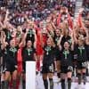 Klassiker in Karlsruhe: Viel Liebe für Lena Oberdorf bei Bayerns Supercup-Sieg