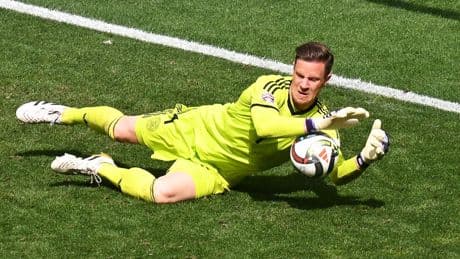 DFB-Keeper Marc-André ter Stegen wird erneut monatelang ausfallen