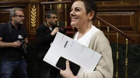 Bildu pide «rigor» a Sánchez pero acusa «a la derecha» de buscar «el caos»