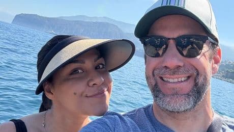 Mum's holiday fury as Italian seaside town 'shoulder to shoulder' with tourists