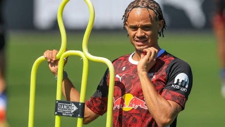 Superstar mit im Flieger nach München - Xavi-Poker spitzt sich weiter zu