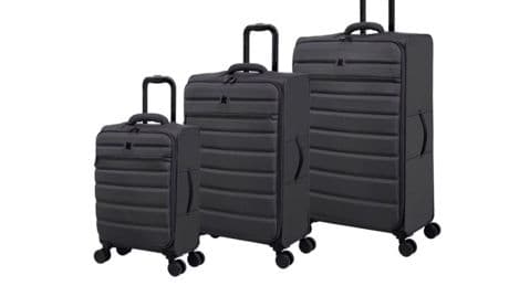 Bargain hunters rushing to Sports Direct to buy holiday essential that’s half-price and perfect for summer