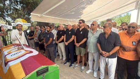 Gazeteci Ümit Aktan son yolculuğuna uğurlandı