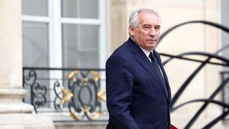 « La réponse aux périls ne peut pas être de bloquer le pays » : François Bayrou joue son va-tout pour éviter la chute