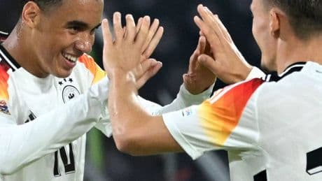 Umfangreiche Fußball-Pakete: Telekom kauft TV-Rechte für Männer- und Frauen-WM