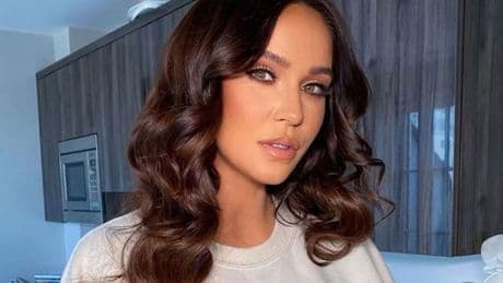 Vicky Pattison uses this CurrentBody LED hair growth helmet to prevent hair loss and thinning