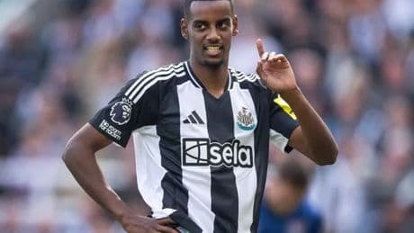 Newcastle fans told 'don't just believe' Alexander Isak has refused to train