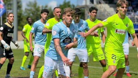 El Amorebieta golea en su regreso a Urritxe