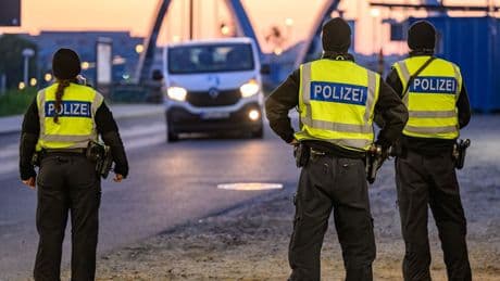 Kommentar zu Somalia-Migranten - Die Migranten tricksen nicht alleine