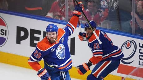 Stanley-Cup-Finals: Draisaitl-Doppelpack: Oilers gewinnen Auftakt in NHL-Finals