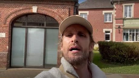 "Un village qui me tient particulièrement à cœur": l'acteur Philippe Lacheau aide Wavignies à trouver un médecin généraliste